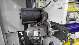 4 xil rangli flekso bosib chiqarish uskunasi