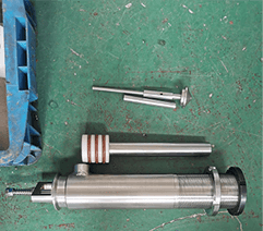 Plastik idishlarni avtomatik to'ldirish uskunasi US-MIC R45