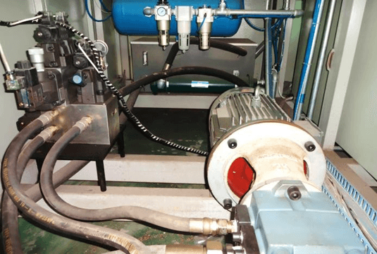 Plastik idishlar ishlab chiqarish uskunasi US-TQC-750