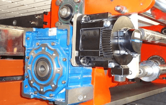 Plastik idishlar ishlab chiqarish uskunasi US-TQC-750