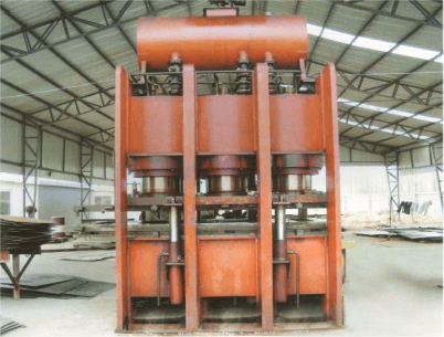 Po'lat eshiklar ishlab chiqarishda qo'llaniluvchi maxsus press 3000t