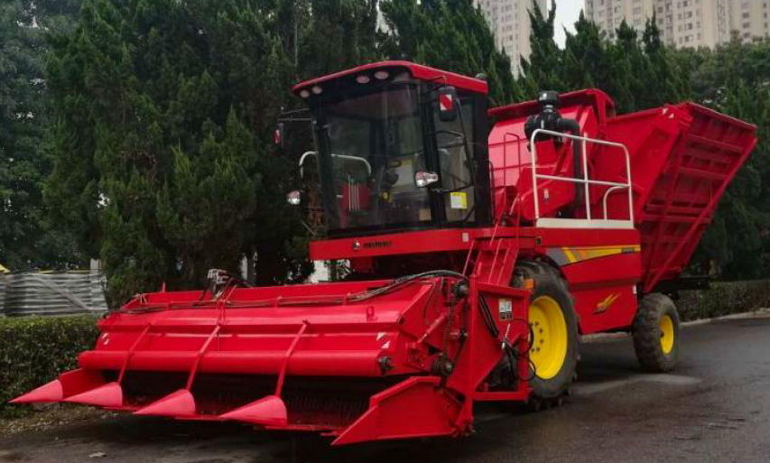 Qalampir (chili) hosilini yig'ish kombayni US-4AQ-3000